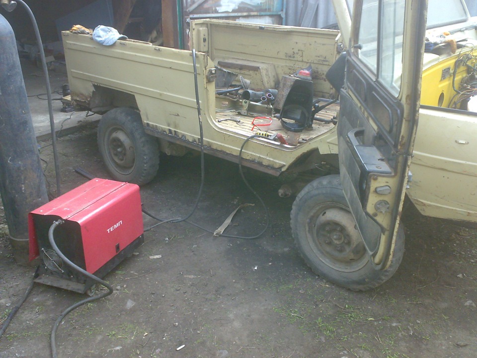 Малі радості 4