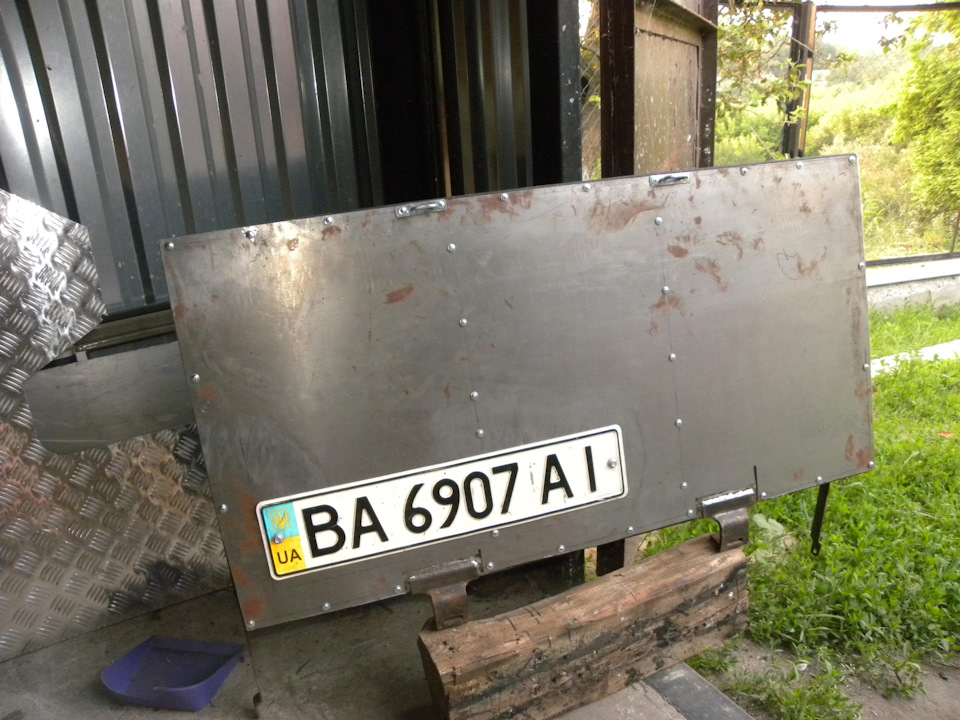 Задній борт 1