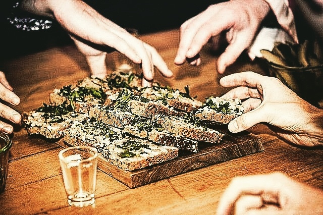 Weekend, Зустріч у Кракові: 5