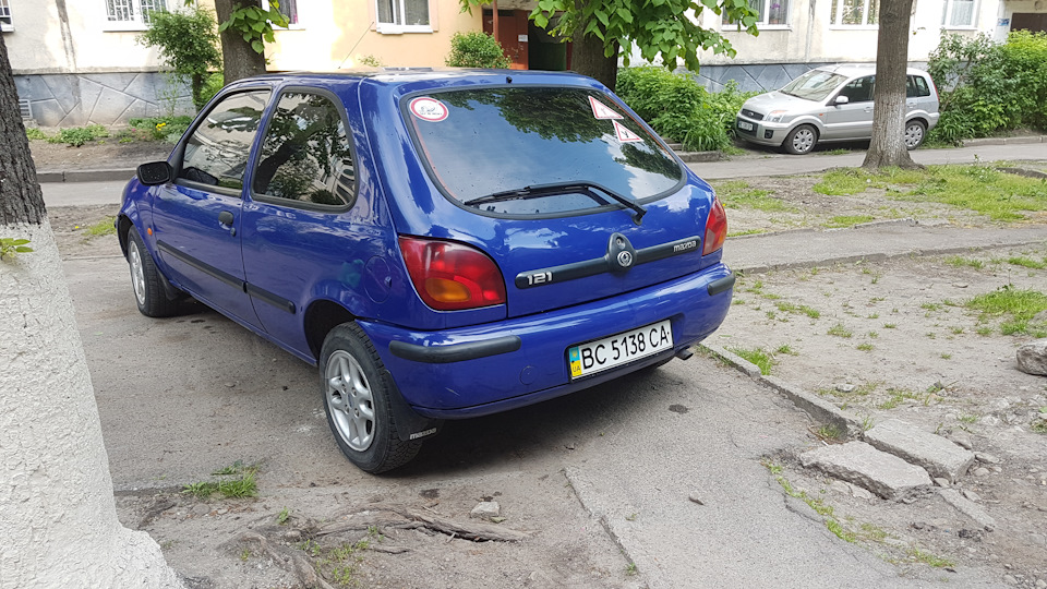 Відгук про Mazda 121 1996 1.3 1