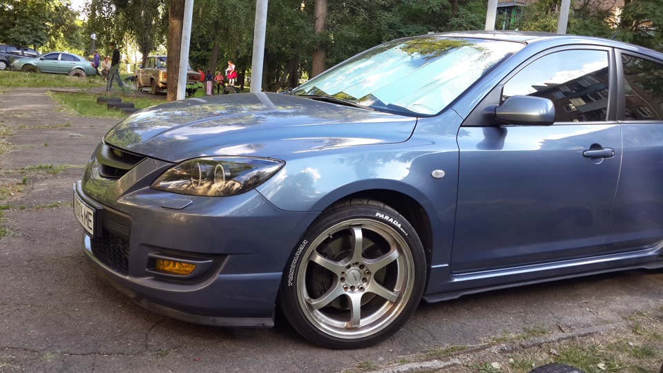 Yokohama Parada Spec-2 2