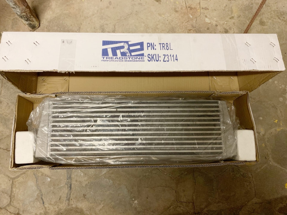 Front mount Intercooler Treadstone TR8L 2