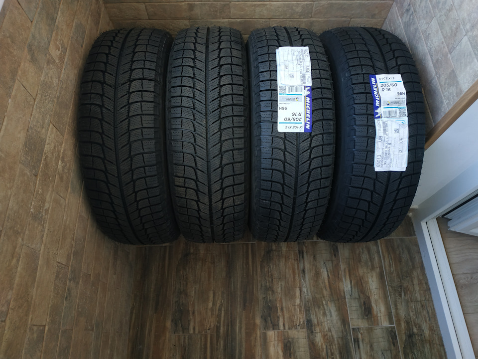 Зима близько! MICHELIN X-ICE XI3 205/60 R16 1