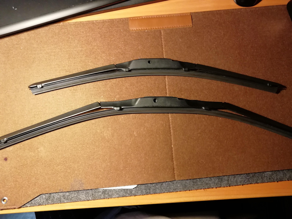 Нові двірники Goodyear Wiper Blade hybrid 1