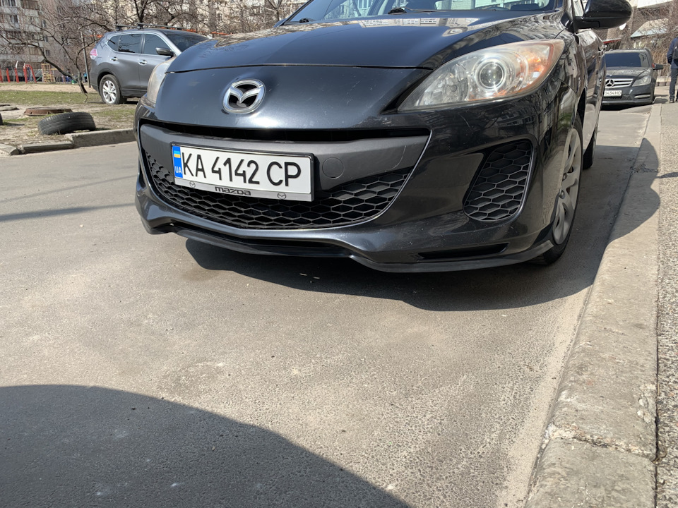 Губа бампера 1