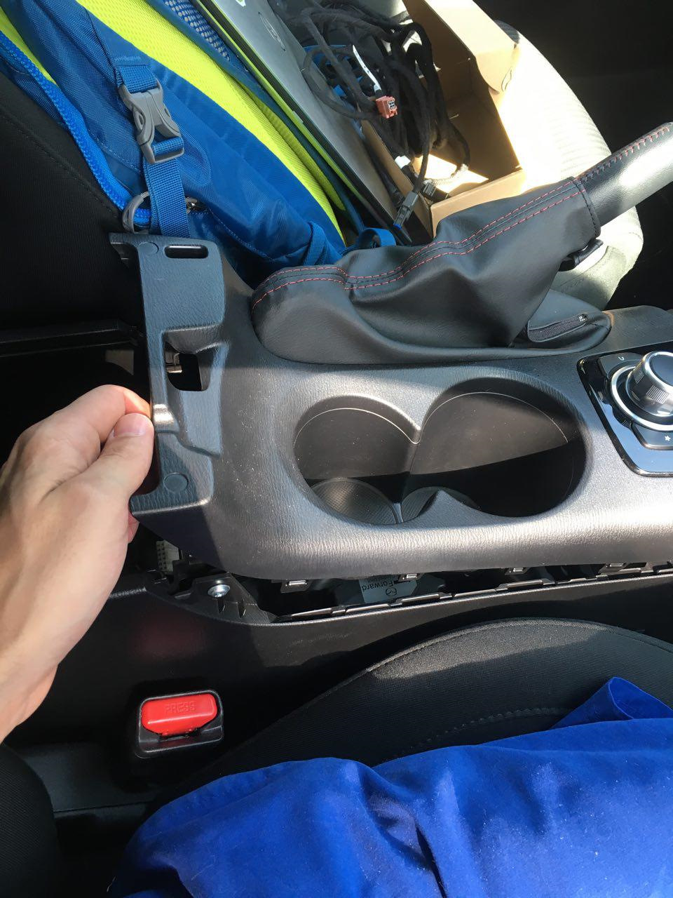 Встановлення Apple CarPlay та AndroidAuto 4