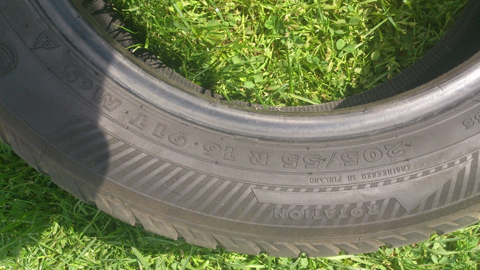 Продам зимову гуму Nokian W 205/55 R16 2