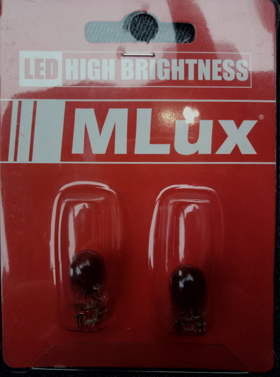 Mlux у плафон