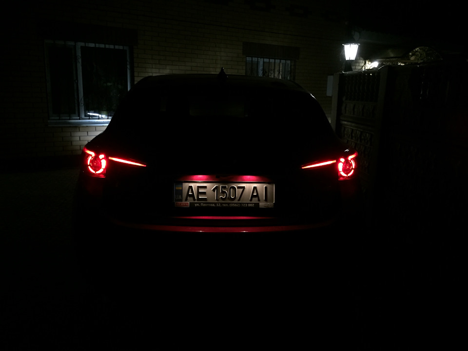 СТГ та світло від світлодіодної оптики Mazda 3 5