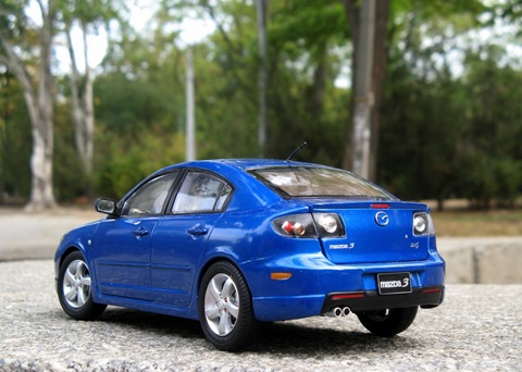 Іграшка Mazda3 5