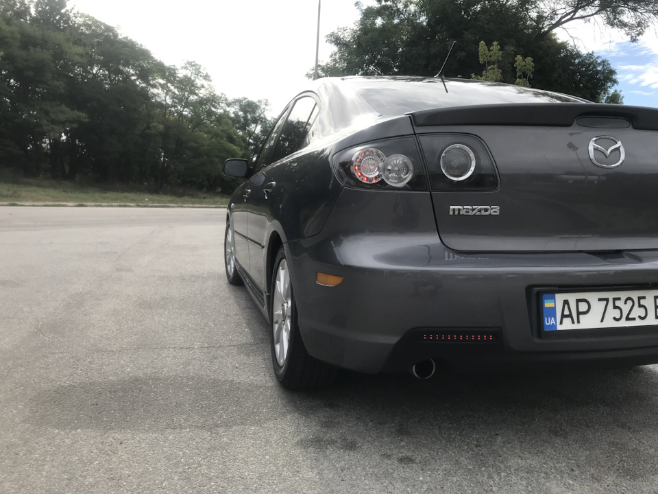 Насадка глушника Buzzer ZZ100X + Білі бічні катафоти в задній бампер 2