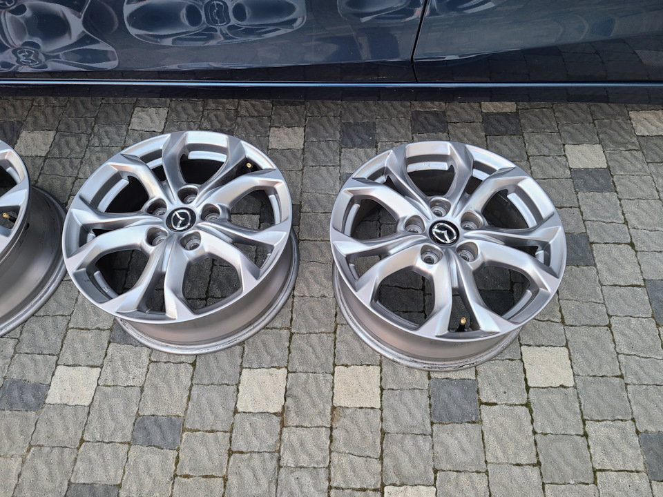 Перевзуття на зиму Hankook I*Cept W616 205/60 R16 5