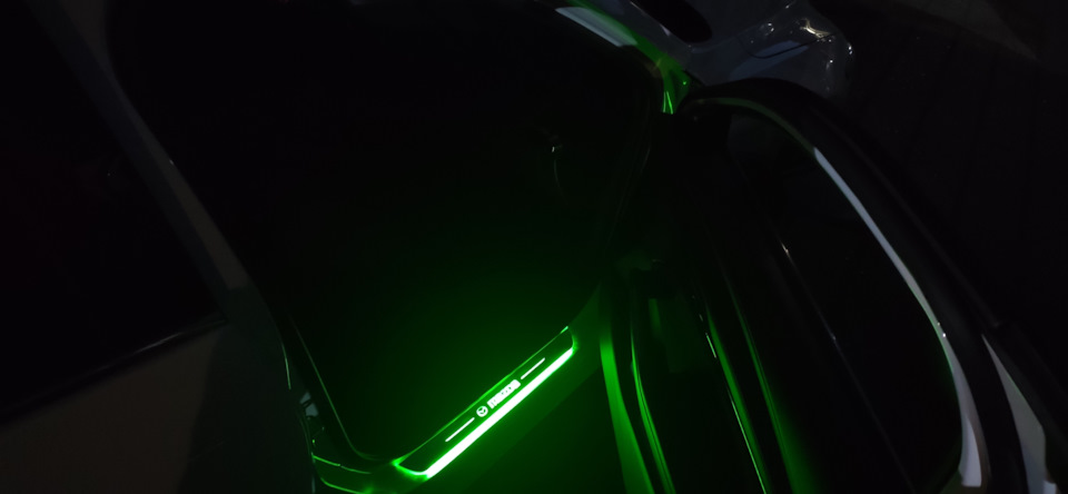 Пороги (накладки) LED 1
