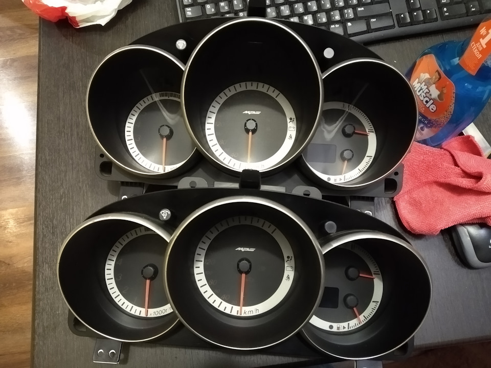 Приладова панель Mazda 3 mps 3