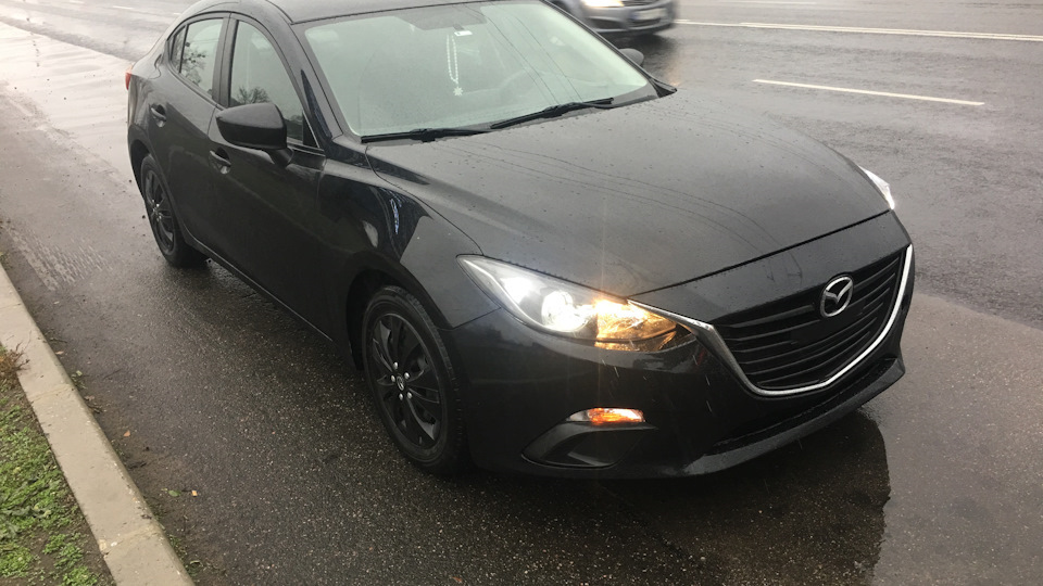 Чесно про Mazda 3, 2016 1
