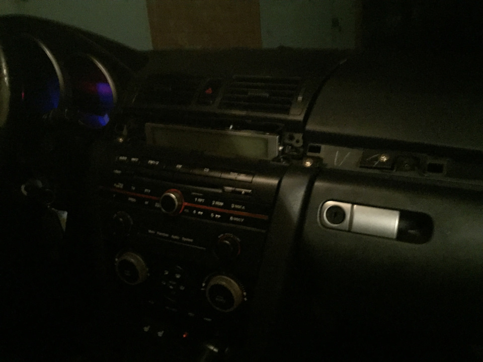 Встановлення AUX, USB 3