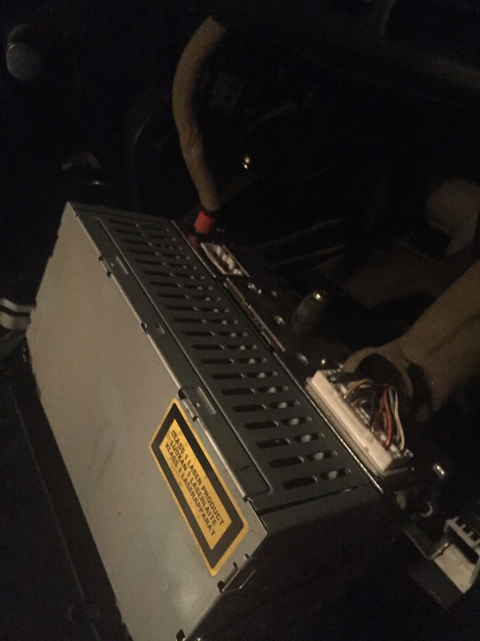 Встановлення AUX, USB 2