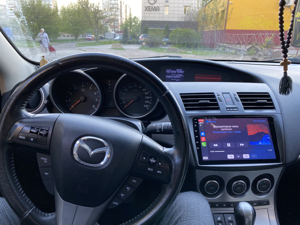 Нова магнітола + Apple CarPlay 4