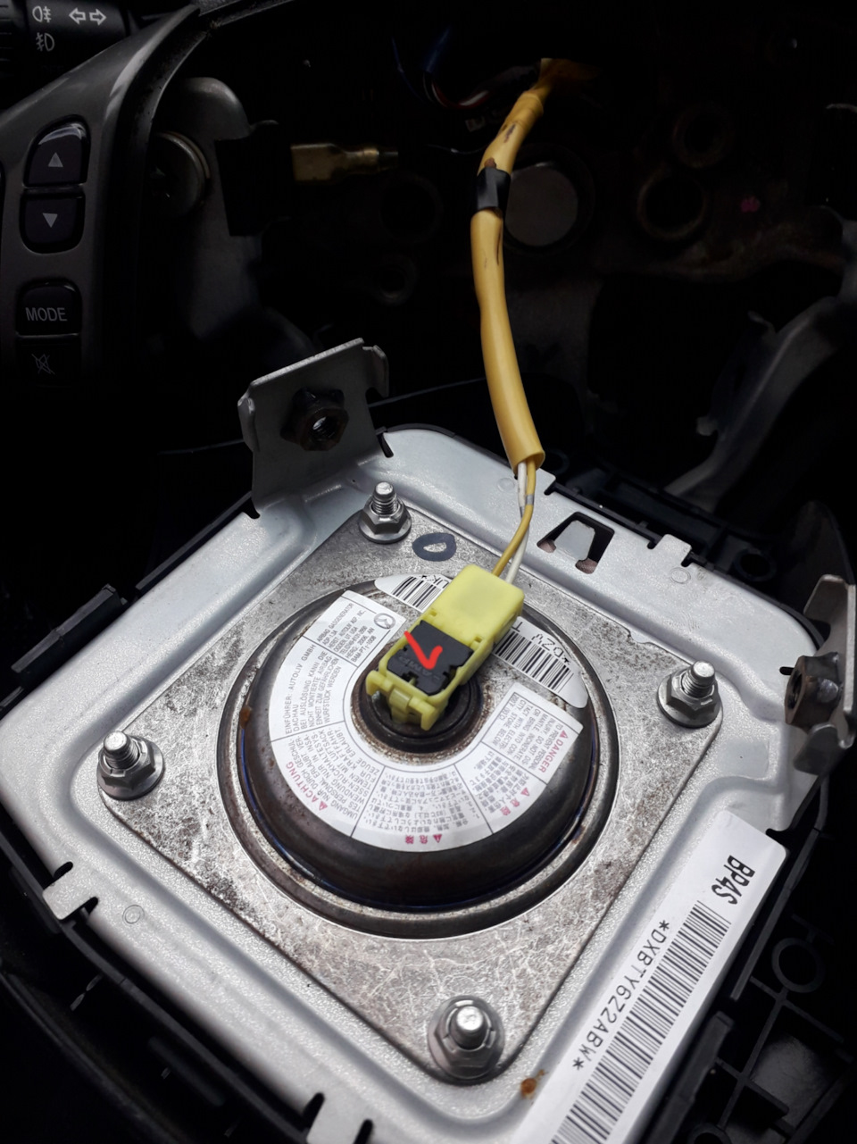 Ремонт підрульового шлейфу mazda3 bk 2007 3