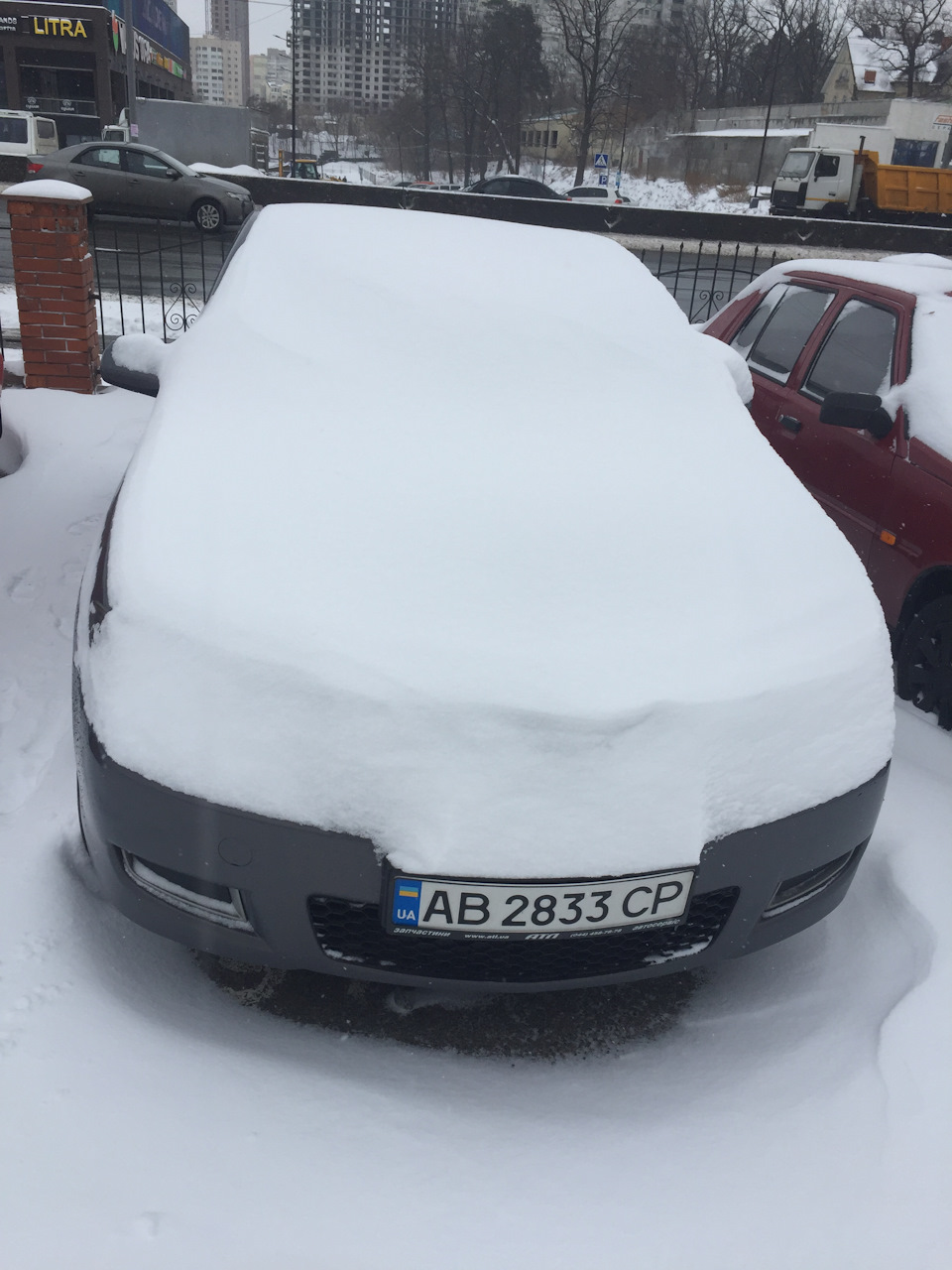 Щось висить ... 1