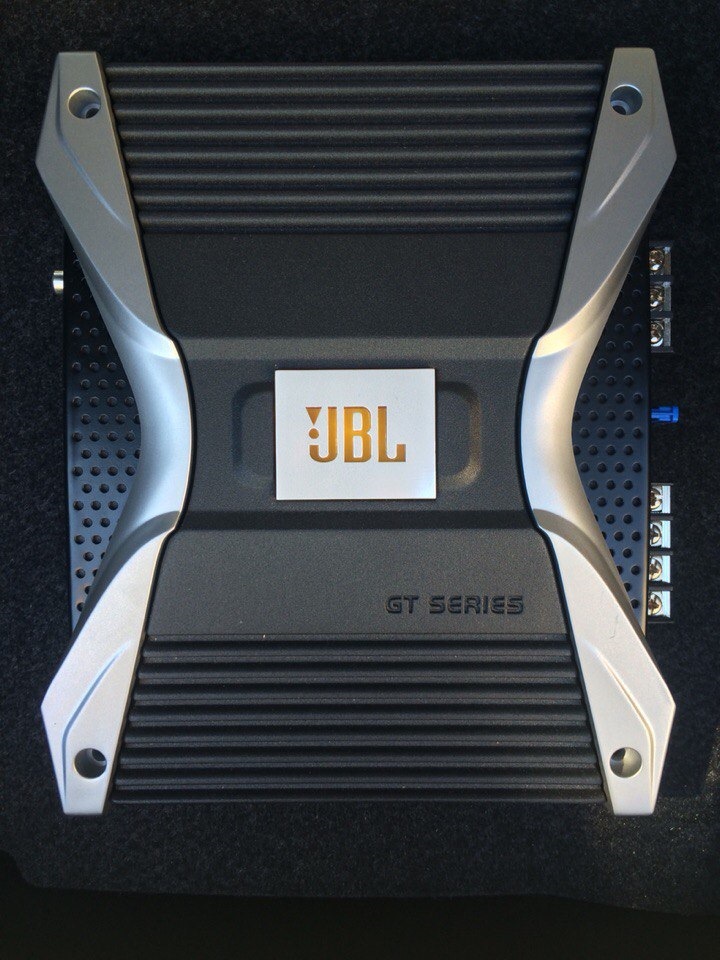 Ніштяки від JBL =))) 3