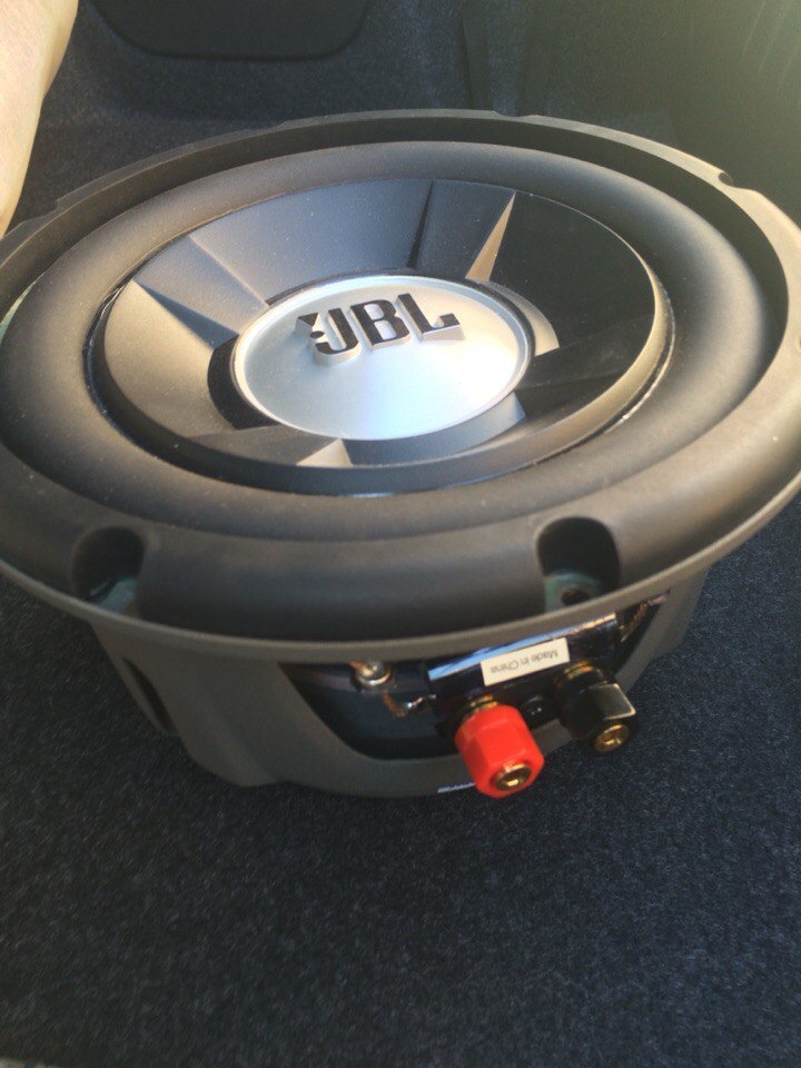 Ніштяки від JBL =))) 2