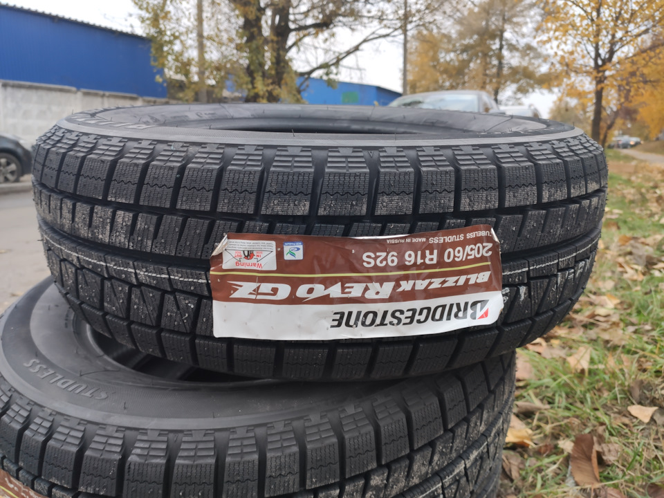 Заміна задніх гальмівних колодок і про гуму 2