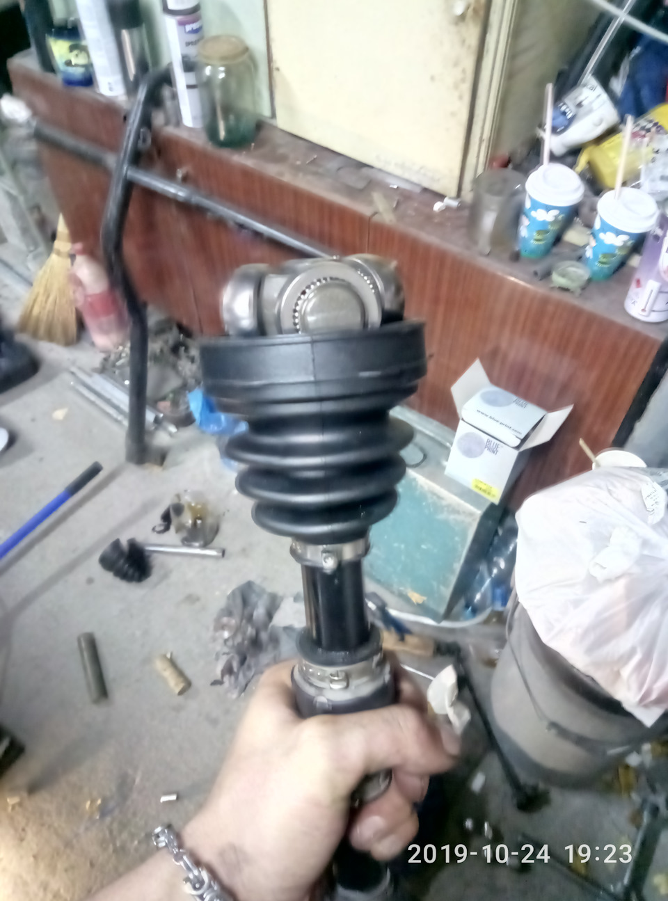 Заміна пильника шруса. 5