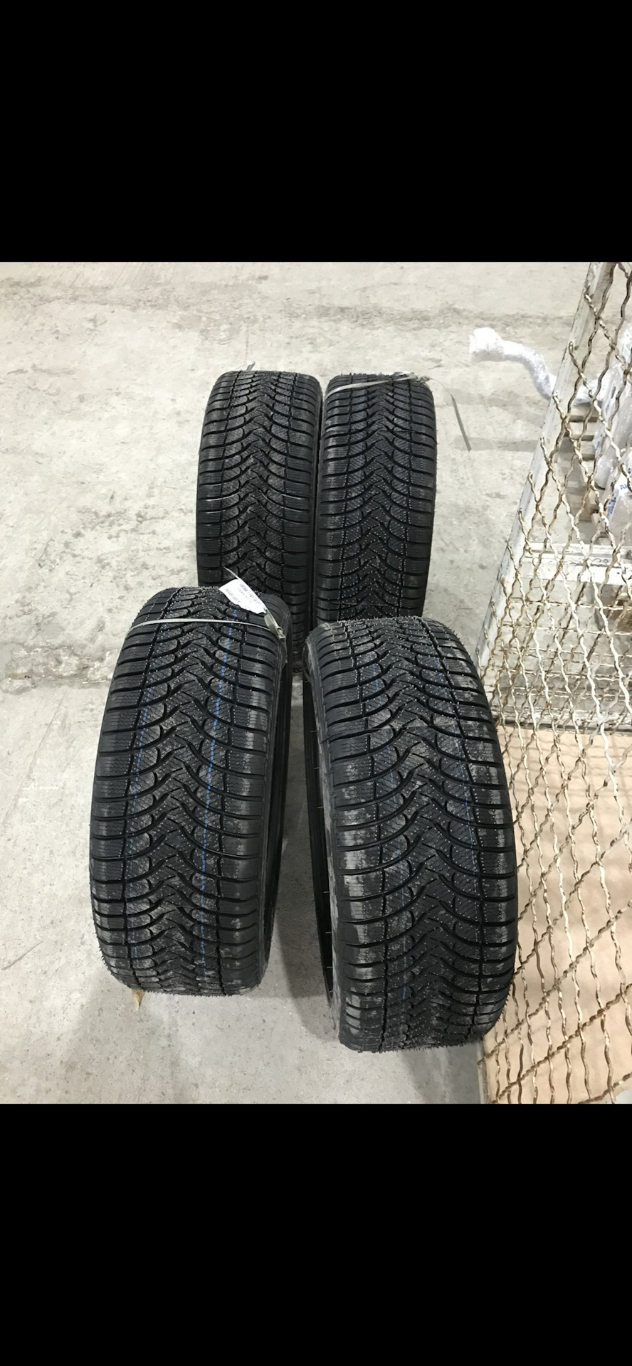 225/45 r18 Зима Польська 3