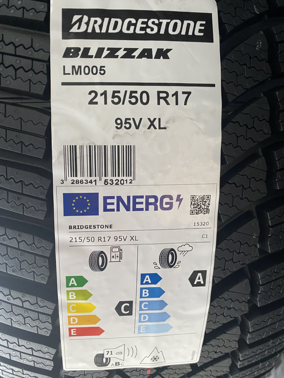 Нові зимові черевики Bridgestone Blizzak 2