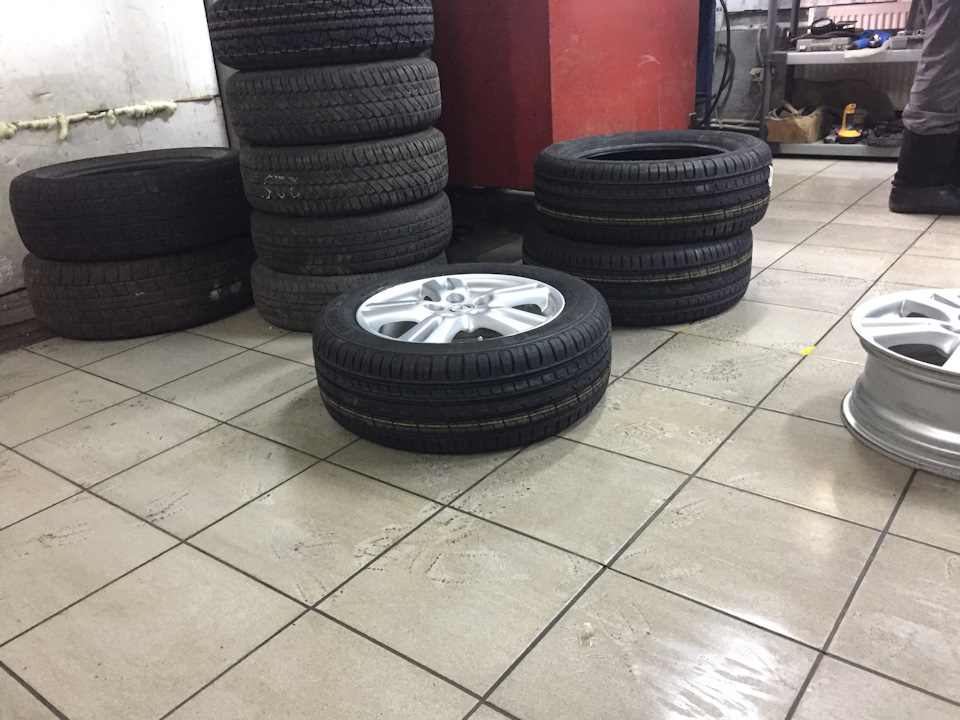 Купив Barum Bravuris 3НМ 205/55 R16 91Н 3