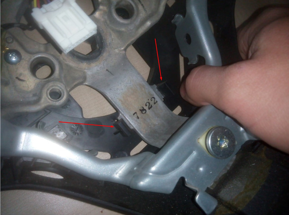 #20. Розбір OEM керма та кнопок від Mazda3 SP23 3
