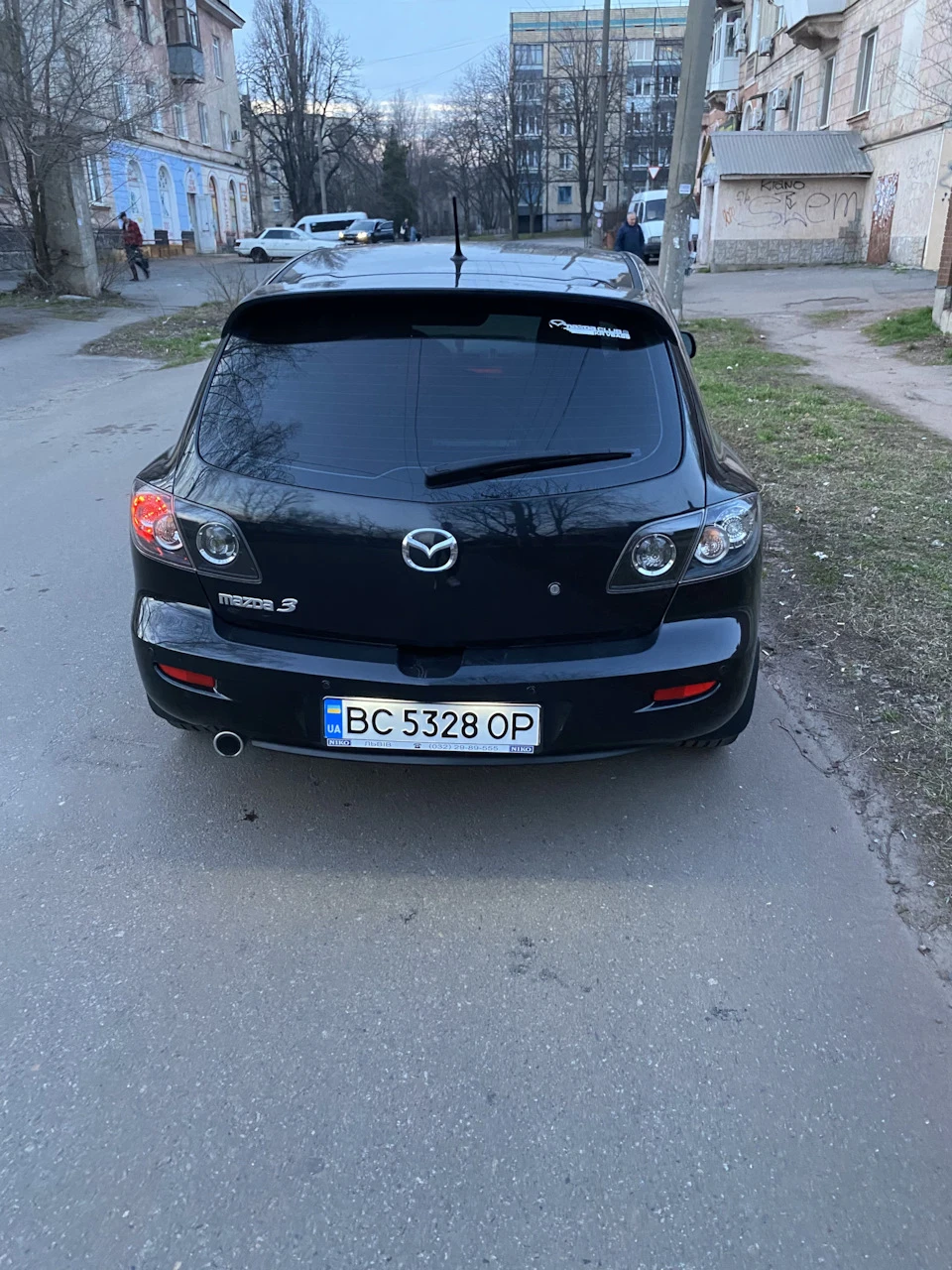 9. Задні ліхтарі Mazda 3 bk sport
