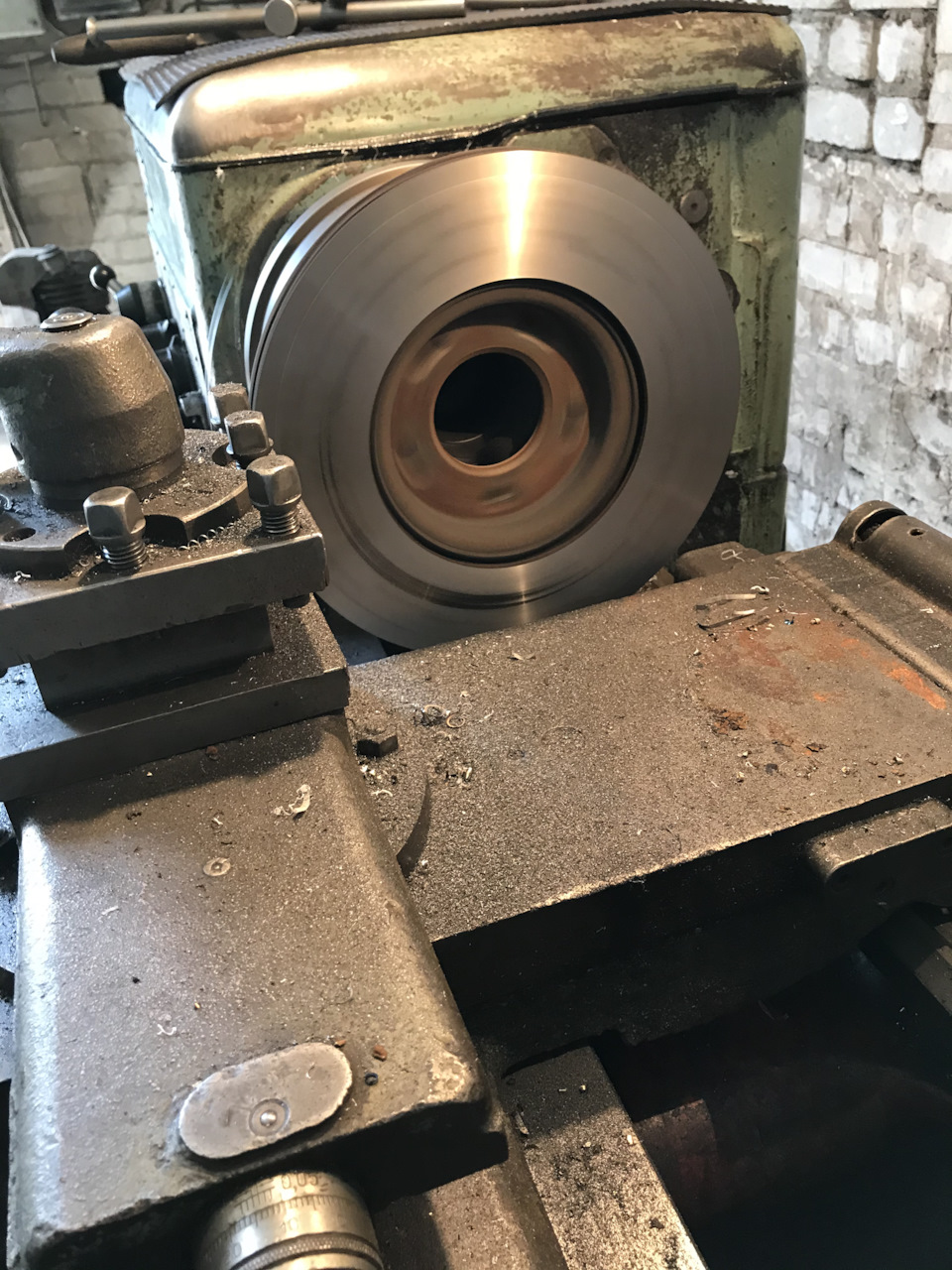 Передні гальмівні колодки Brembo 4