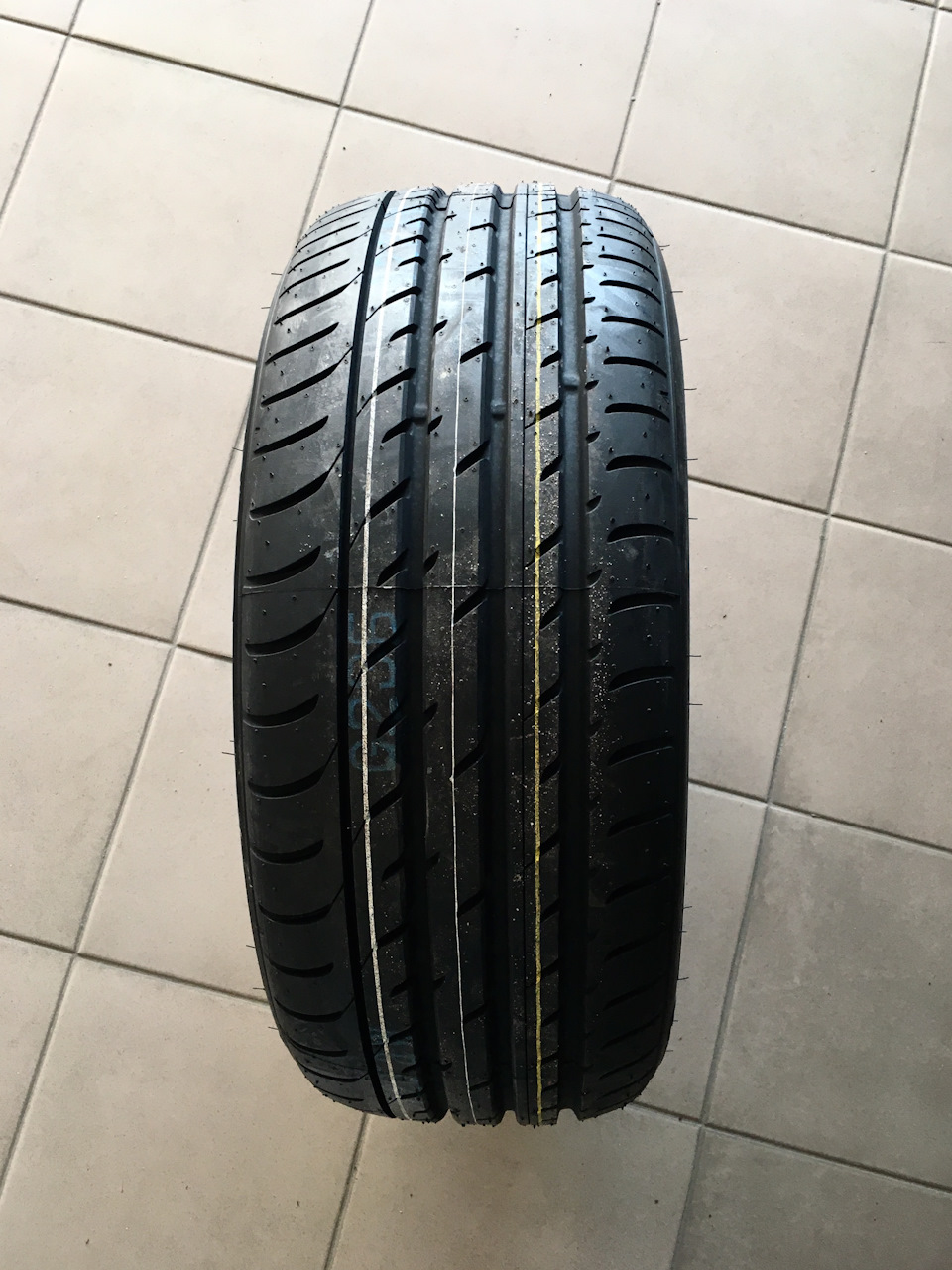 TOYO PROXES T1 SPORT 215/45 R17 91W 1