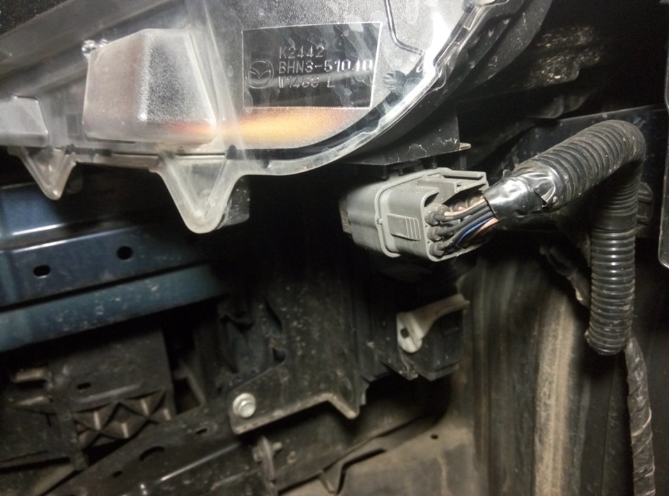 Звіт зі зняття головної оптики Mazda 3 BM Skyactiv 2