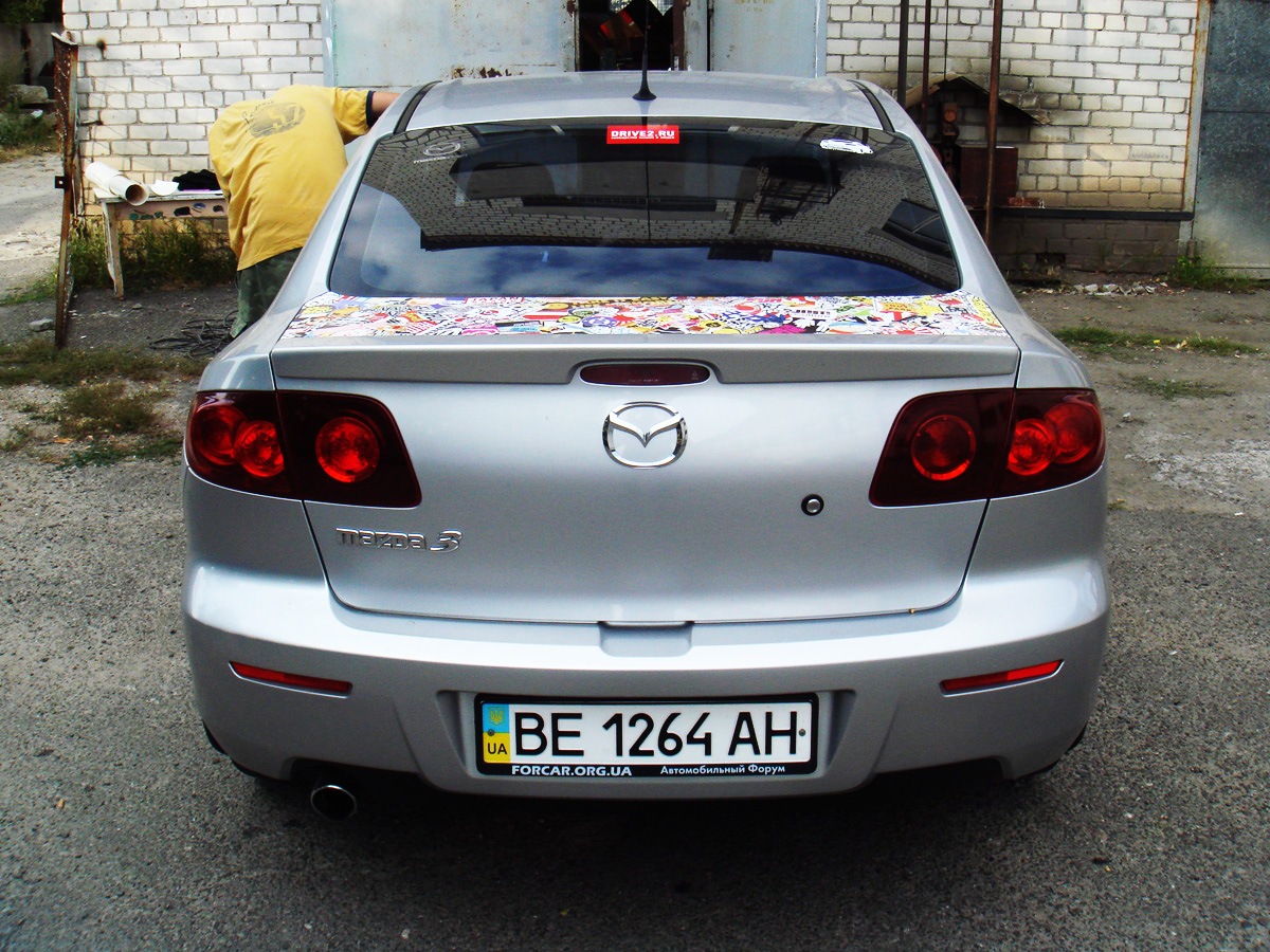 JDM Face. Stage 2 - Red tail lights 3