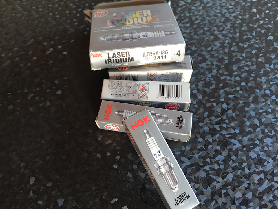 NGK LASER IRIDIUM 3