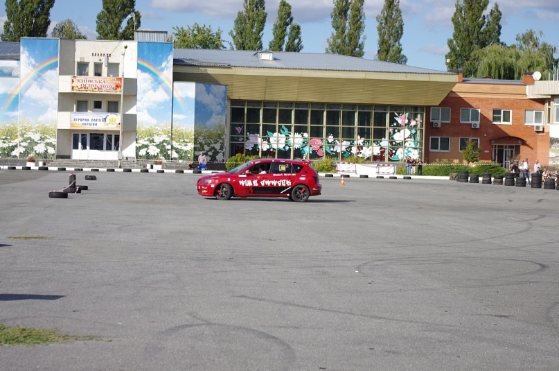 Зліт mazda club ua, коробка, ніштяки 3