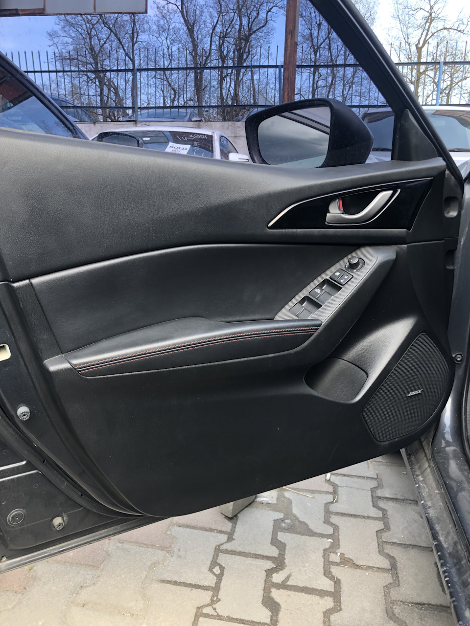 Заміна ганчіркового Салону на Шкіру Mazda 3 bm 5