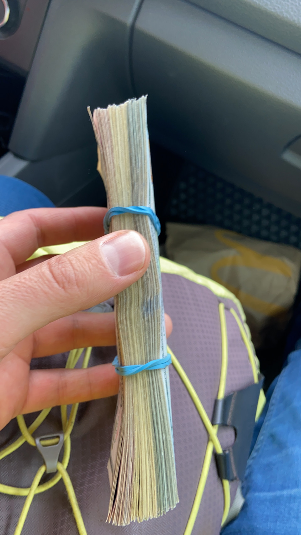 Продавши крихітку 5