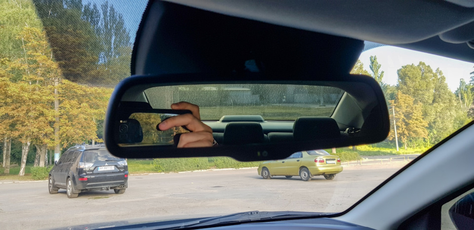 Зеркало с автозатемнением 5