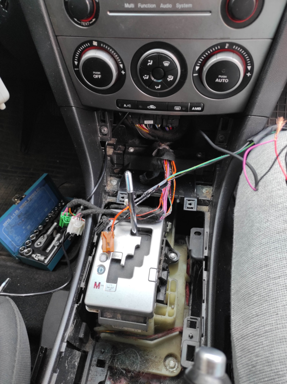 AUX + замочив жука ))) 3