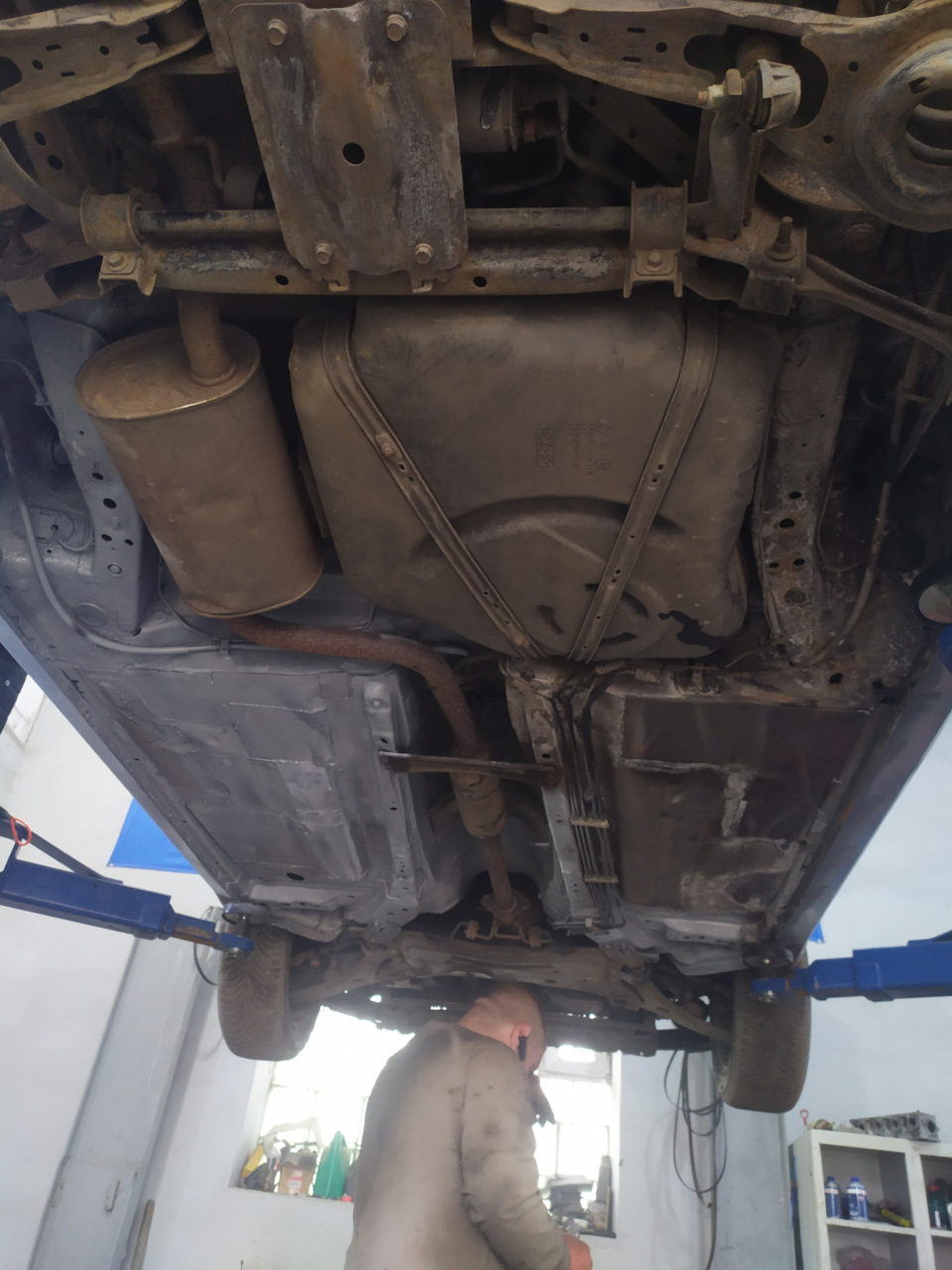Антикорозійна обробка Mazda 3 bk 1