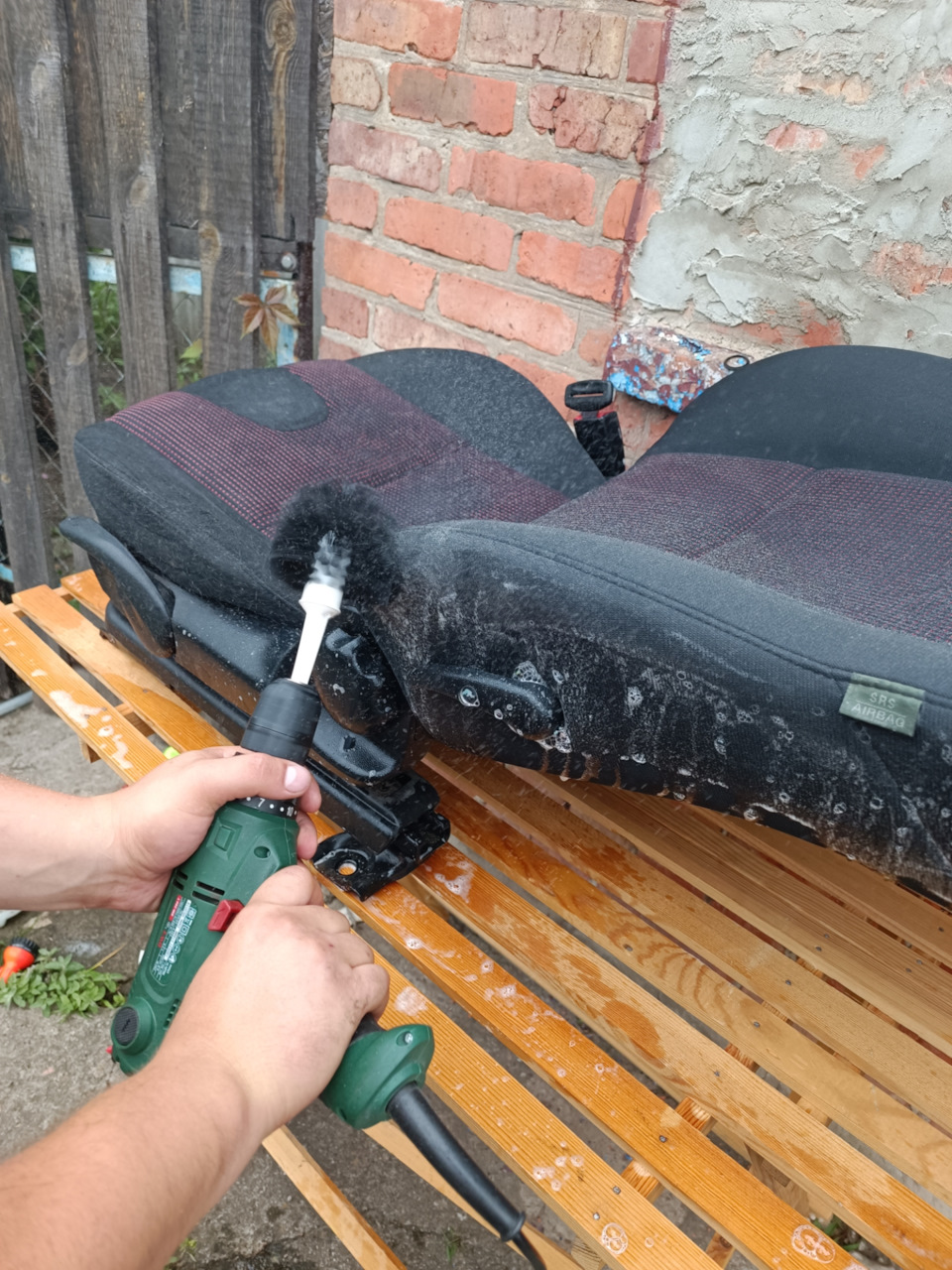 Домашня хімчистка салону 3