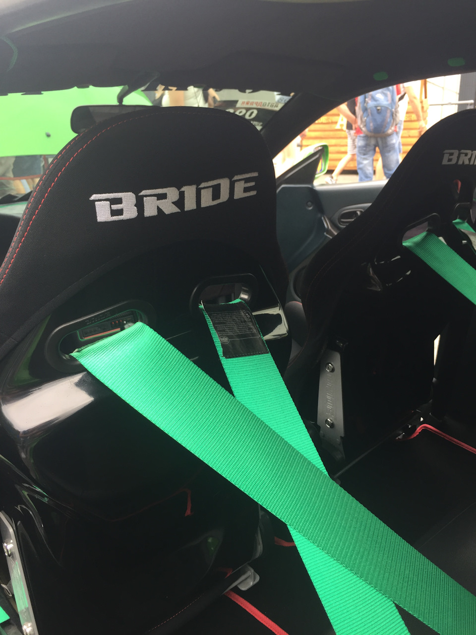 Нові сидухи BRIDE 5