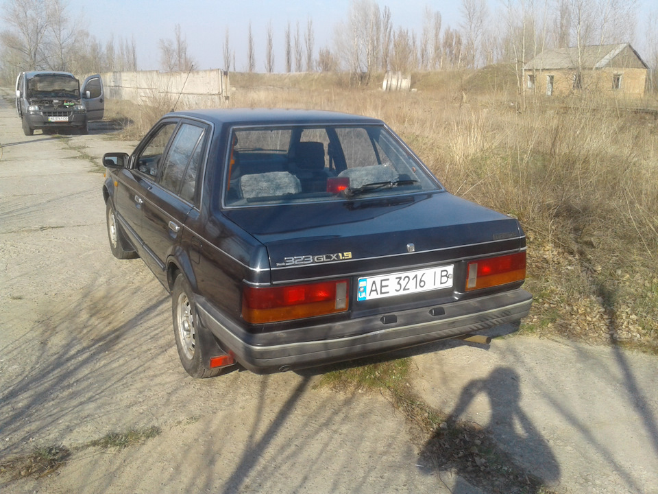 Мазда в кадрі 5