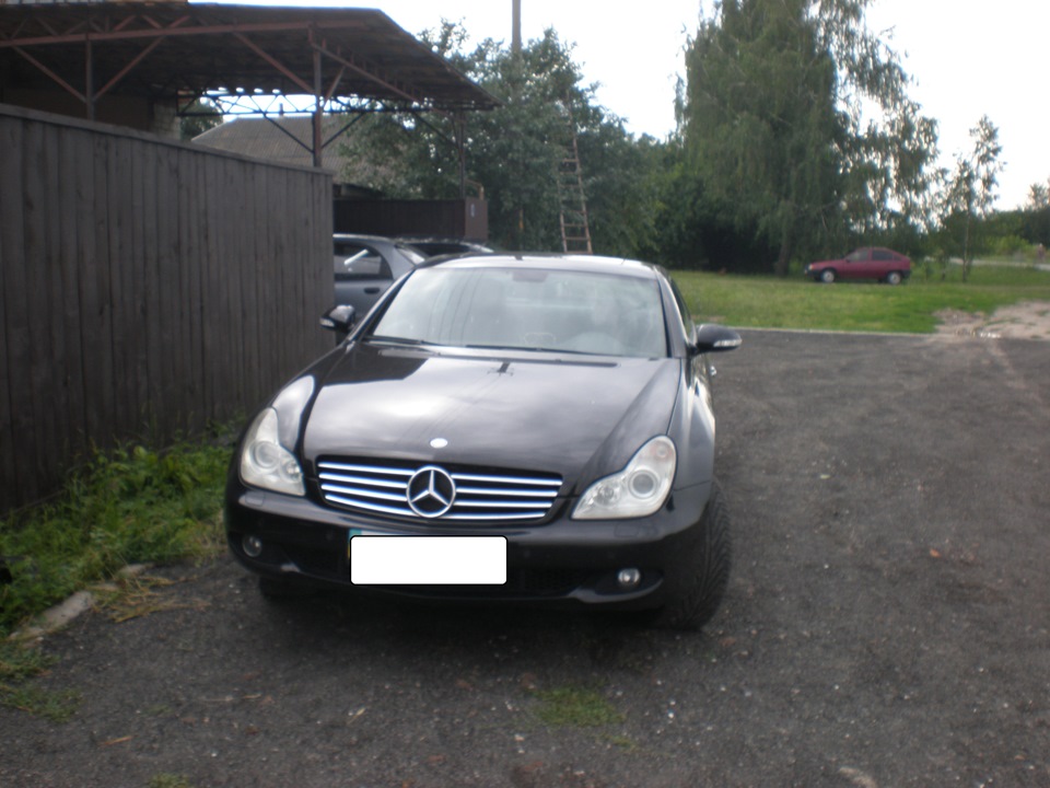 Ось такий Mercedec CLS 550 2