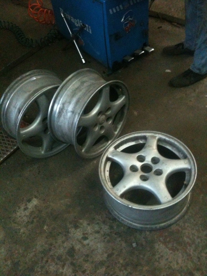 Перевзувся на зиму гума Michelin Alpin A4 205/55R16 2