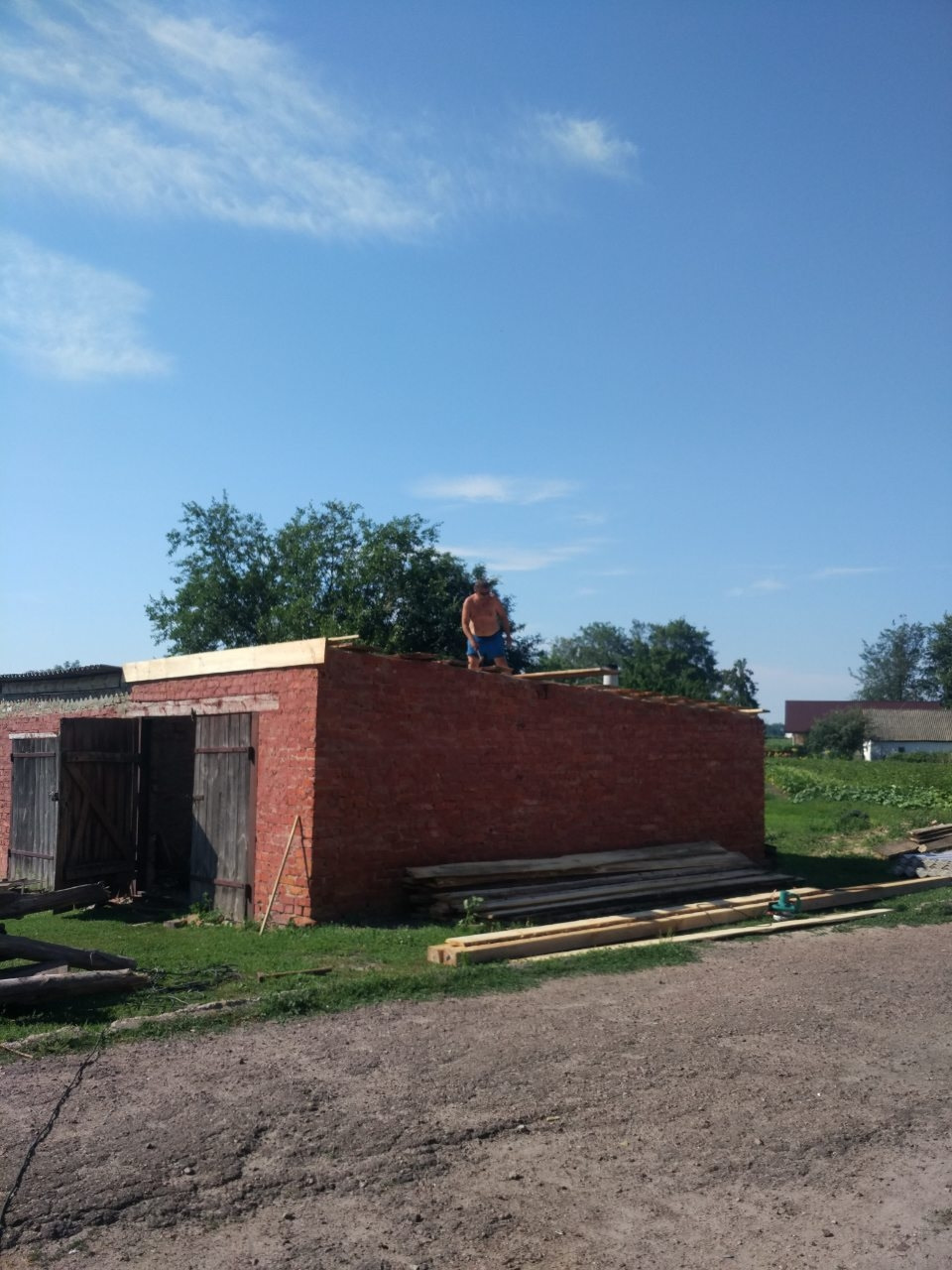 Гараж для мазди 3